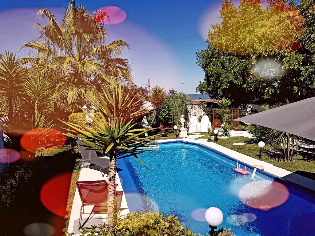 Suite-Junior -Villa Helene - Montpellier Sud - Aeroport- Piscine Privee-2Mn Des Plages Pérols Buitenkant foto