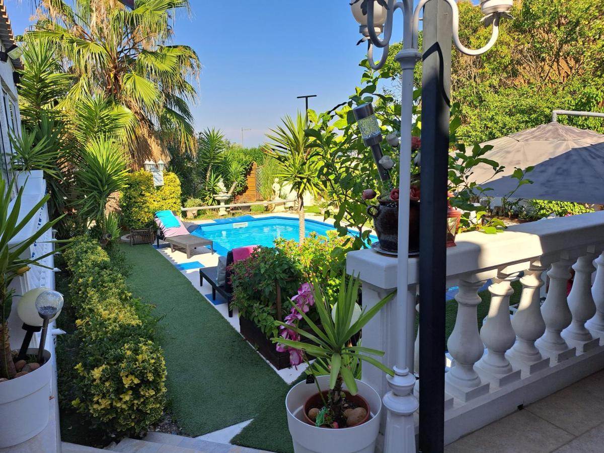 Suite-Junior -Villa Helene - Montpellier Sud - Aeroport- Piscine Privee-2Mn Des Plages Pérols Buitenkant foto