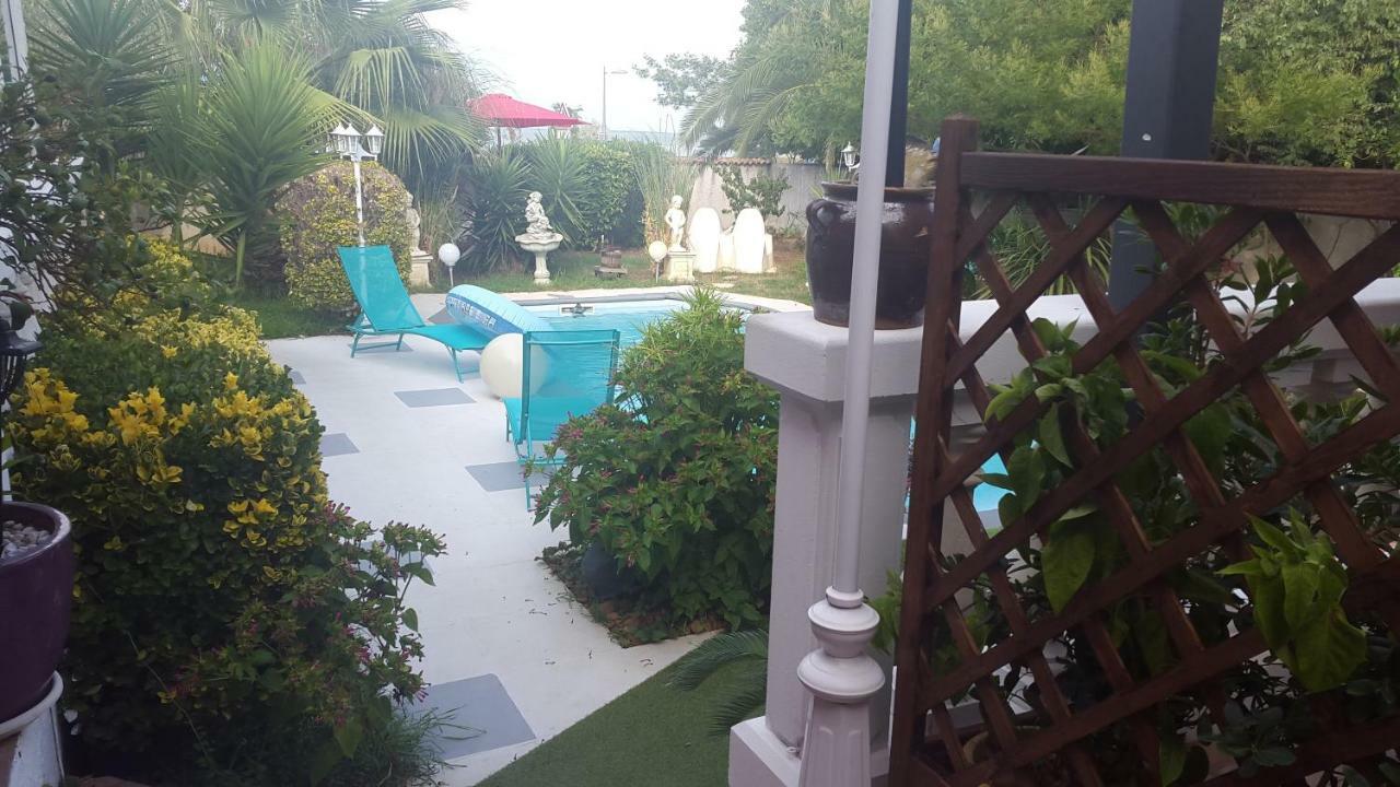 Suite-Junior -Villa Helene - Montpellier Sud - Aeroport- Piscine Privee-2Mn Des Plages Pérols Buitenkant foto