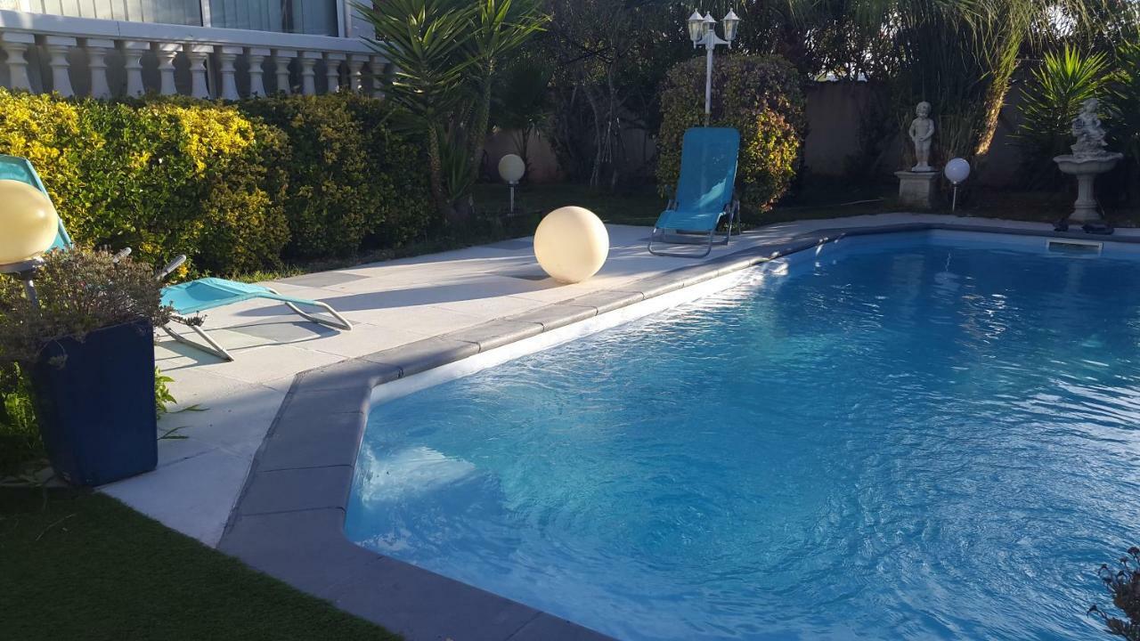 Suite-Junior -Villa Helene - Montpellier Sud - Aeroport- Piscine Privee-2Mn Des Plages Pérols Buitenkant foto