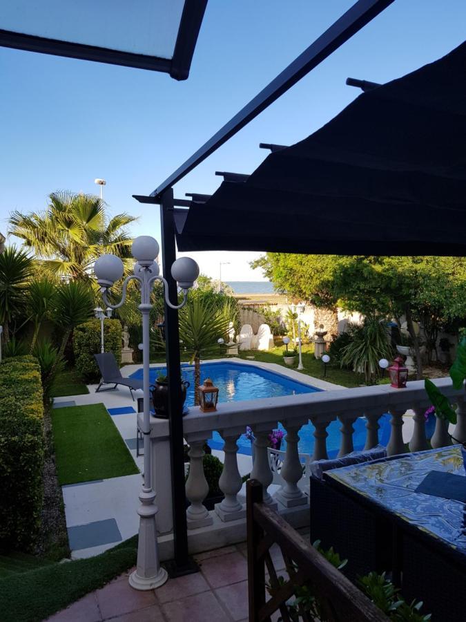 Suite-Junior -Villa Helene - Montpellier Sud - Aeroport- Piscine Privee-2Mn Des Plages Pérols Buitenkant foto